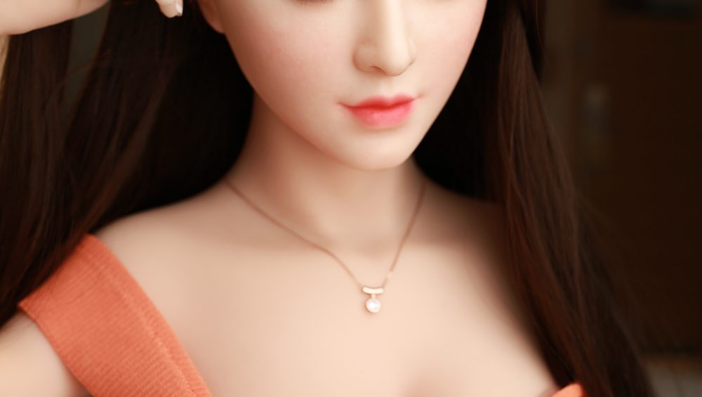 801A6089 scaled - Pour un bon service après-vente, une vraie poupée sexuelle